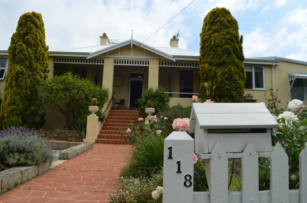 Dunmoylen House Bed & Breakfast Albany Exterior photo
