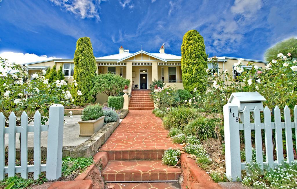 Dunmoylen House Bed & Breakfast Albany Exterior photo