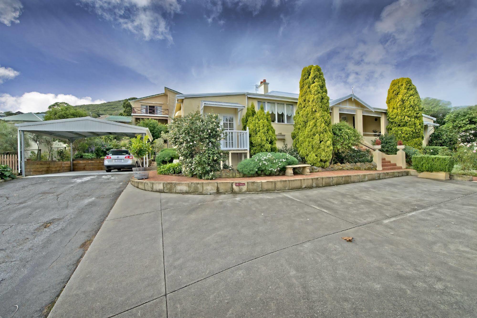 Dunmoylen House Bed & Breakfast Albany Exterior photo