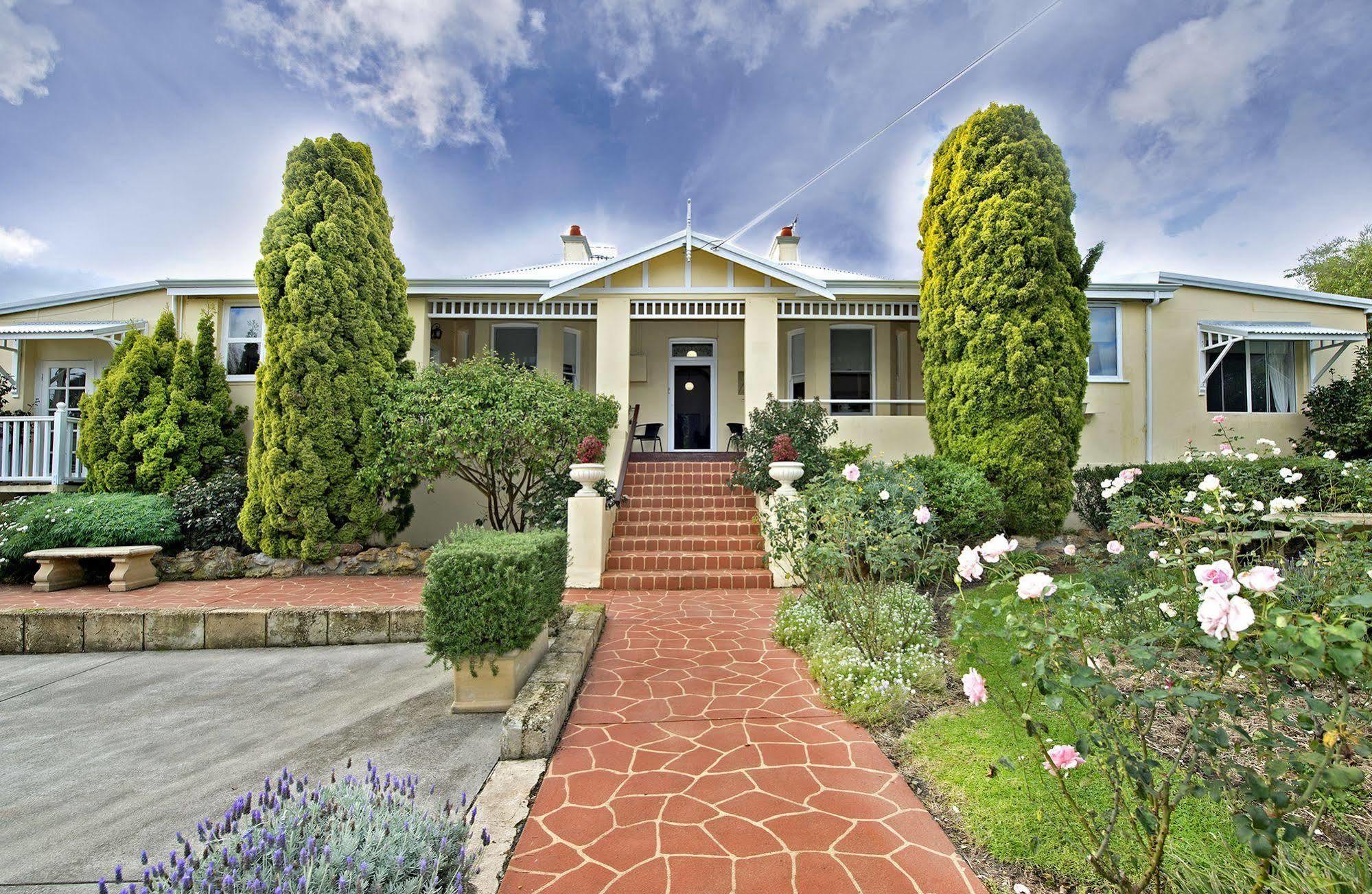 Dunmoylen House Bed & Breakfast Albany Exterior photo